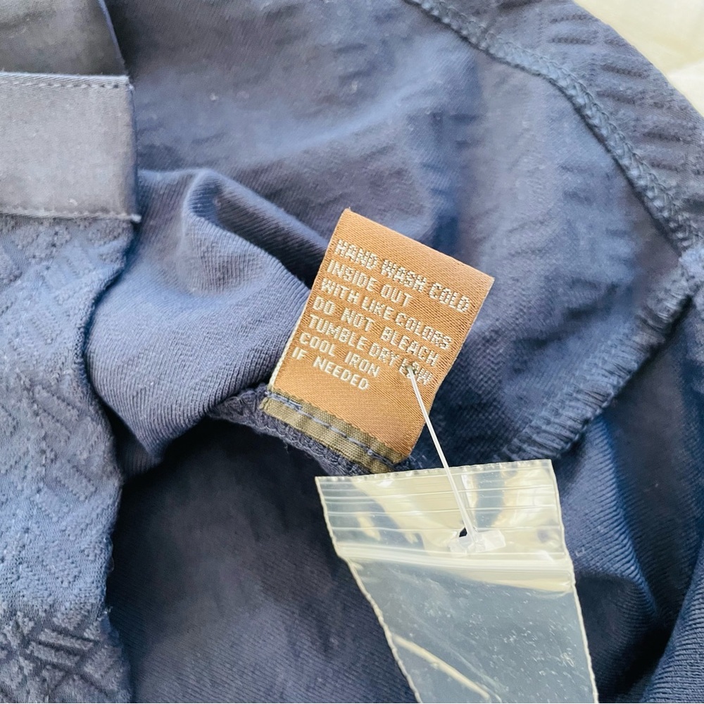 J. Mclaughlin Textured Cross Hatch Button Down - image 5